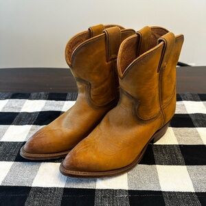 Frye cowgirl boots